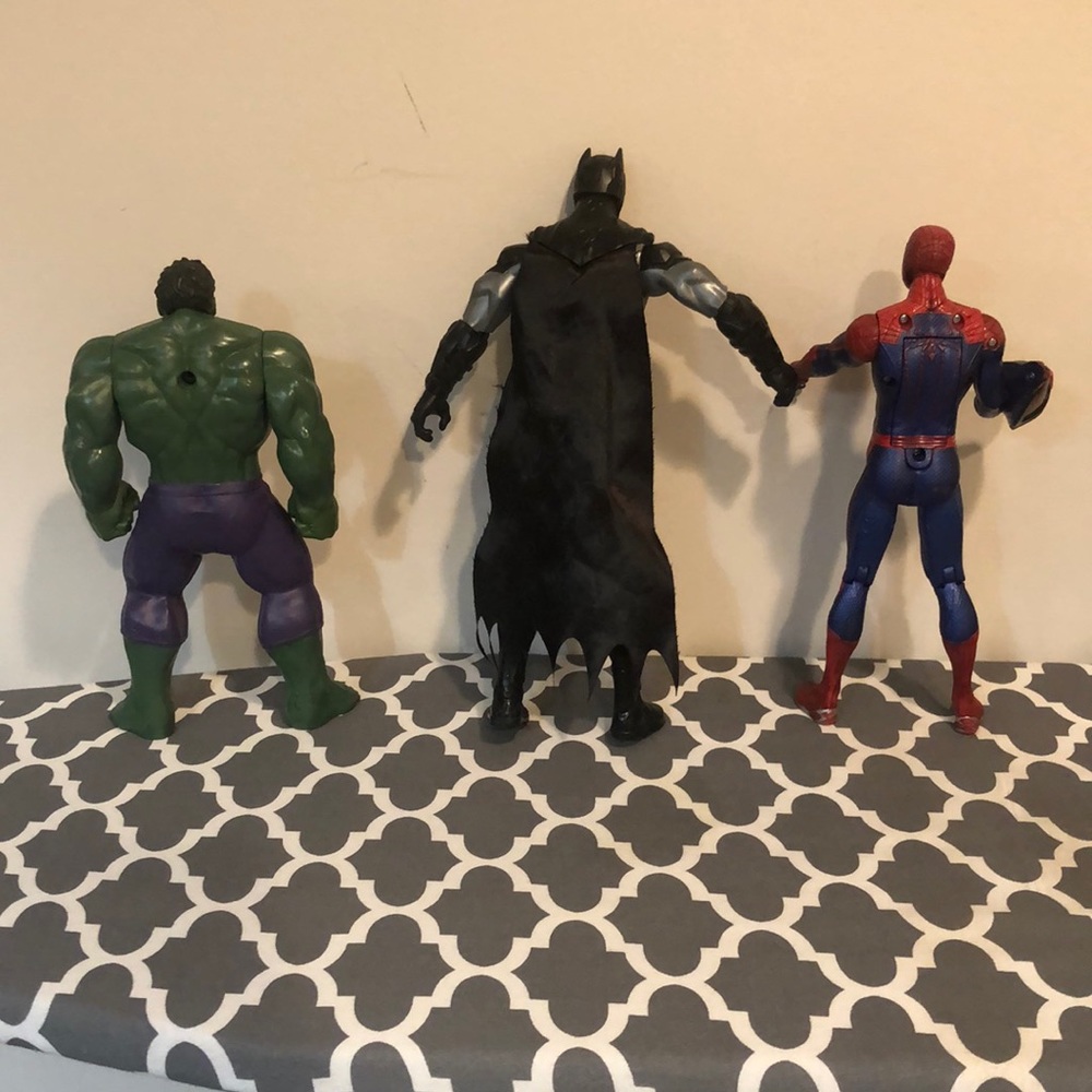 Comic book Action figures SUPERHEROS‎